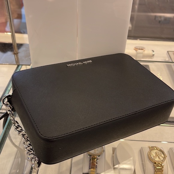 Michael Kors Jet Set Item Large East West Zip Crossbody Leather Black - Picture 13 of 16